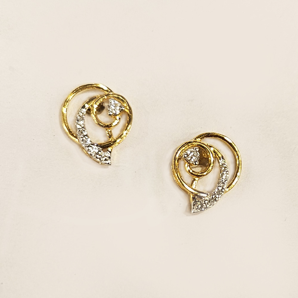 DIAMOND STUD